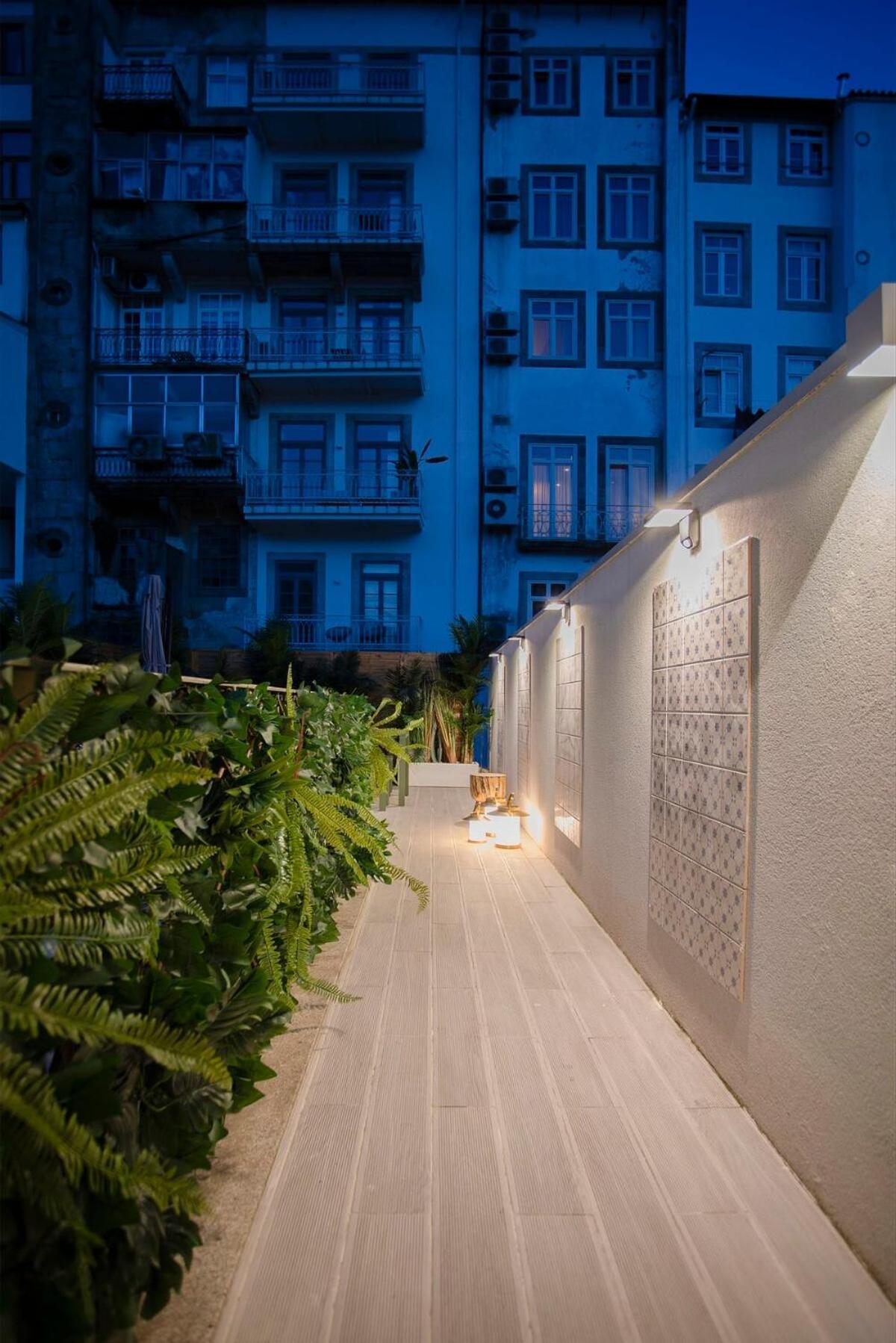 Liiiving In Porto - Soho Urban Retreat Apartment Екстериор снимка